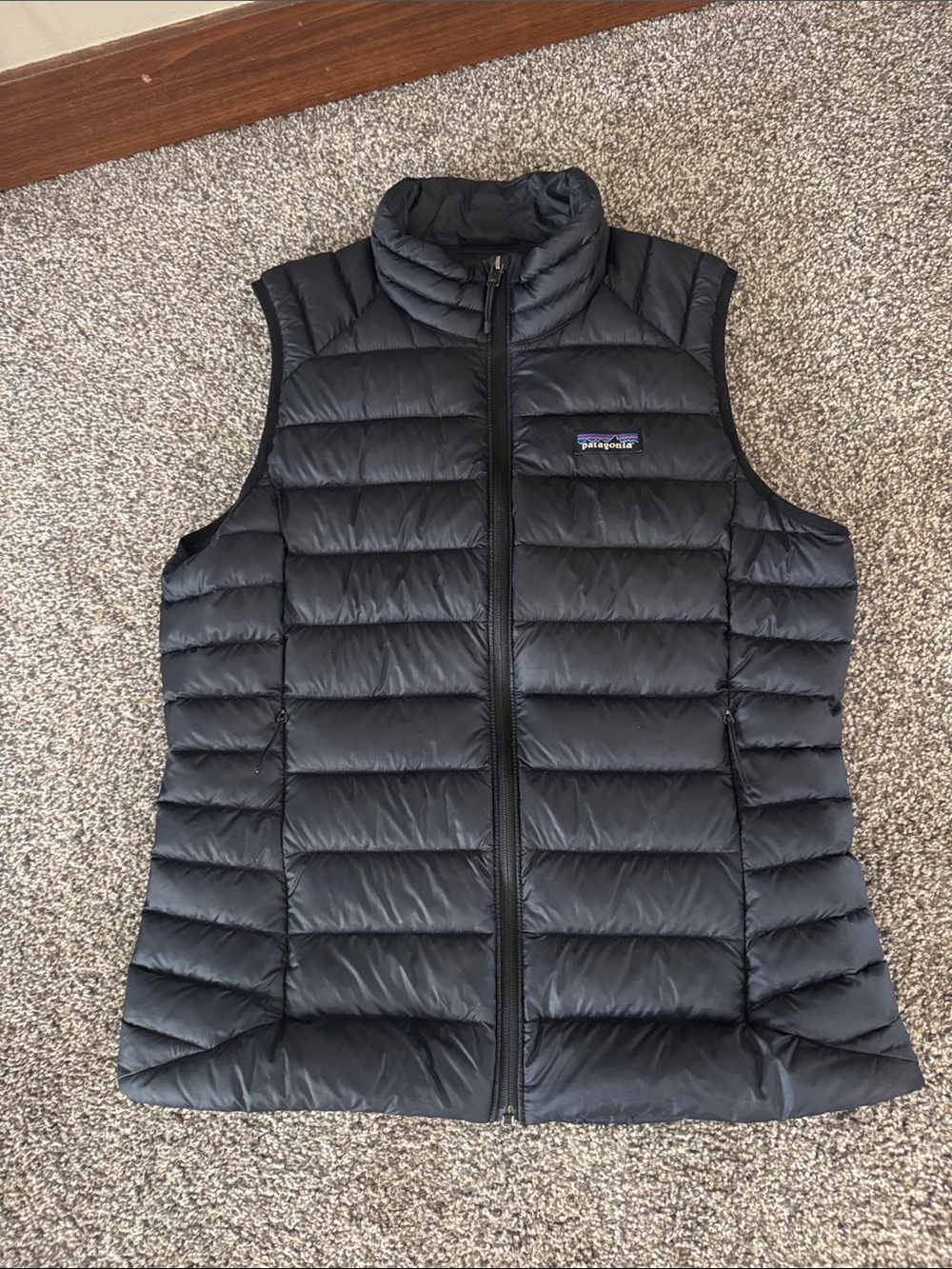 Patagonia Black Quilted Packable Down Vest - Women's